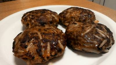 もやし入りみそハンバーグ