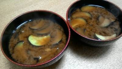 なすのみそ汁