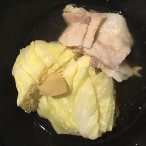 キャベツと豚肉のあっさり煮