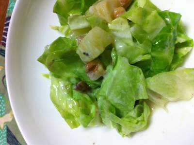 サワーやか春キャベツサラダ