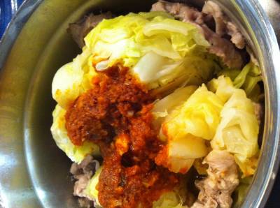 どっかん春キャベツの丸ごと煮