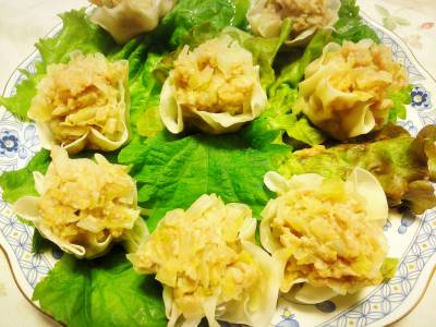 塩キャベツたっぷりのシューマイ