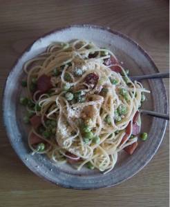 えんどう豆とベーコンのスパゲッティ