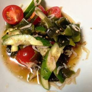 わかめときゅうりのサラダ