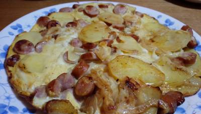 ソーセージのスペイン風オムレツ