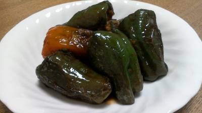 ピーマンの肉詰め