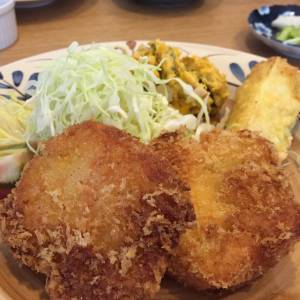 ハーフコロッケ