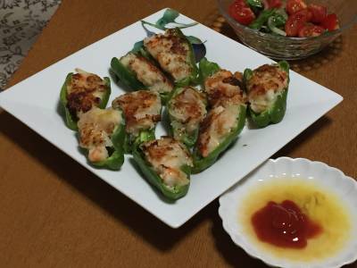 ピーマンのえび肉詰め