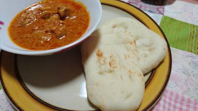 トマトと牛乳でつくるチキンカレー