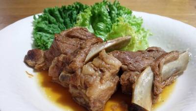 スペアリブのマーマレード煮