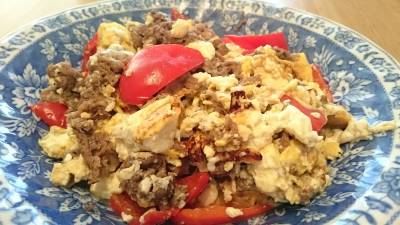 豆腐とピーマンのチャンプルー