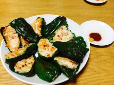 ピーマンのえび肉詰め