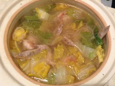 白菜と鶏手羽の塩鍋