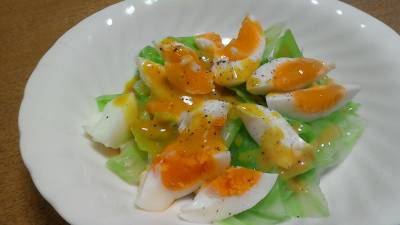 ゆでキャベツと卵のサラダ