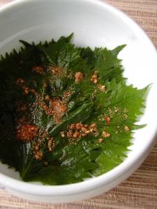 青じそのしょうゆ漬け