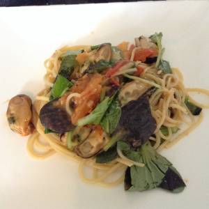 フレッシュトマトのパスタ