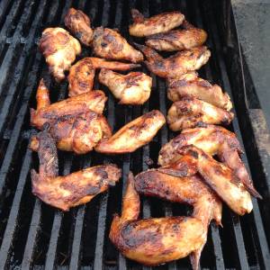 手羽先のにんにくじょうゆ焼き