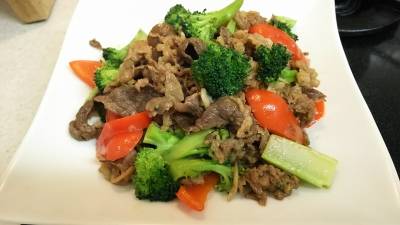 ブロッコリーと牛肉の炒め物