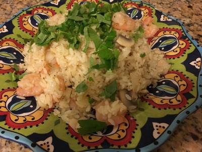 グッチさんちのえびピラフ