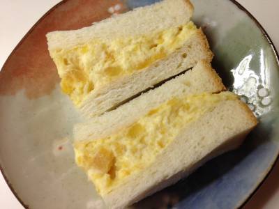 きんとんシャンテリーのサンドイッチ