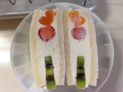 フルーツサンド