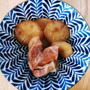 大根と豚肉のべっこう煮