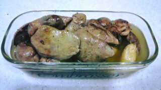 ごぼうと鶏レバーのコンフィ