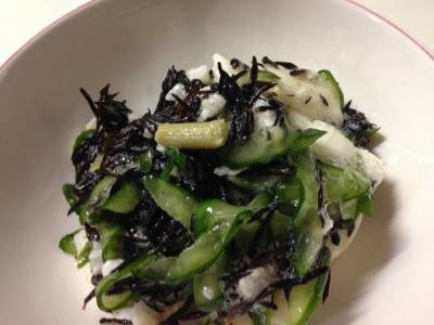 ひじきと長芋のわさびあえ