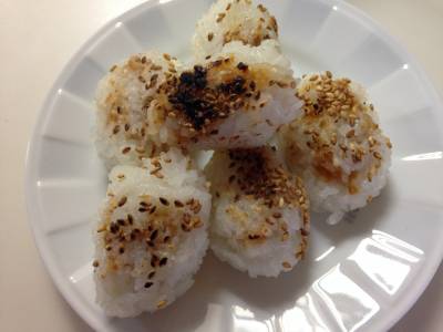 焼きみそおむすび