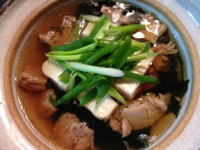 ツナと豆腐の簡単鍋