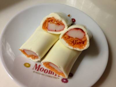 かにかまとにんじんのチーズ巻き