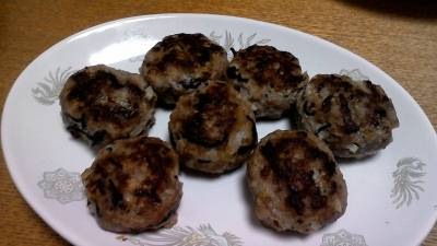 ひじき入りミニハンバーグ