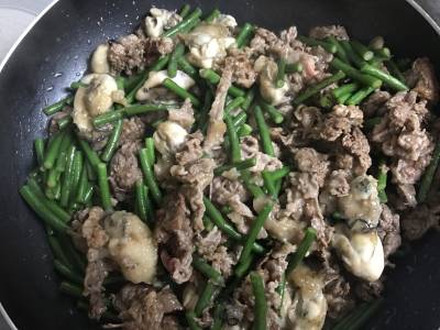 かきと牛肉の炒め物