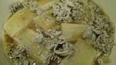 大根と牛肉の韓国風煮物