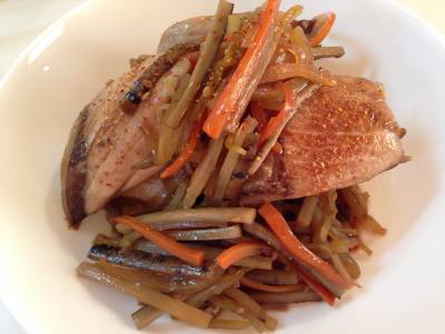 大根の皮とぶりのきんぴら