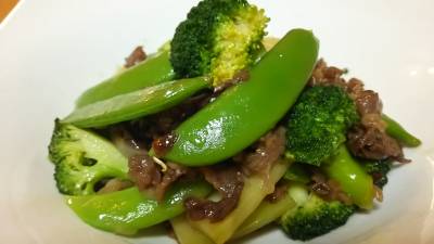ブロッコリーと牛肉の炒め物