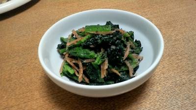 ほうれんそうとにんじんのごま酢風味