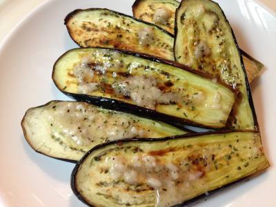 焼きなすの甘酒ドレッシングかけ