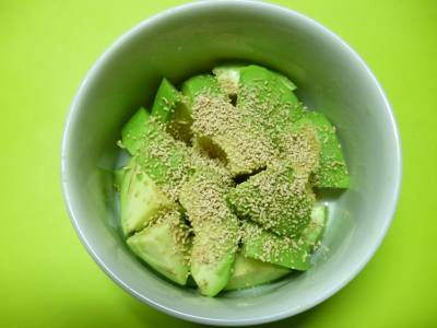 かつおアボカド