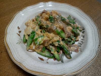 アスパラのマヨカルボナーラ