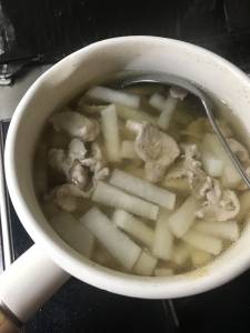 大根の豚汁