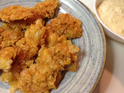 白身魚のコーンフレークス揚げ