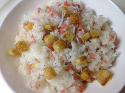しらすと油揚げの和風混ぜご飯