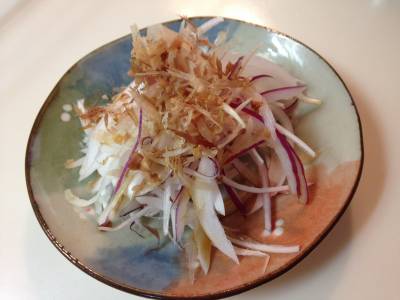 オニオンスライスサラダ