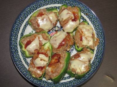 ピーマンの肉詰め