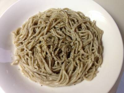 そばのチーズあえ