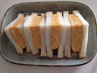 厚焼き卵のサンドイッチ