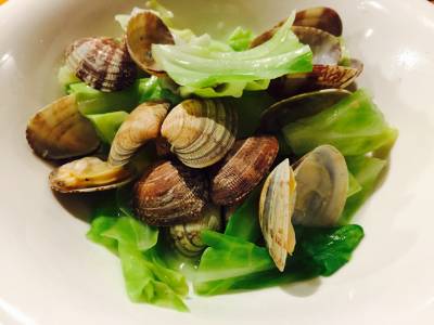 春キャベツとあさりのサッと蒸し