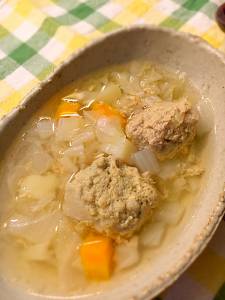 ミートボールの野菜煮込み