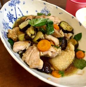 鶏肉と夏野菜のバジル風味揚げびたし